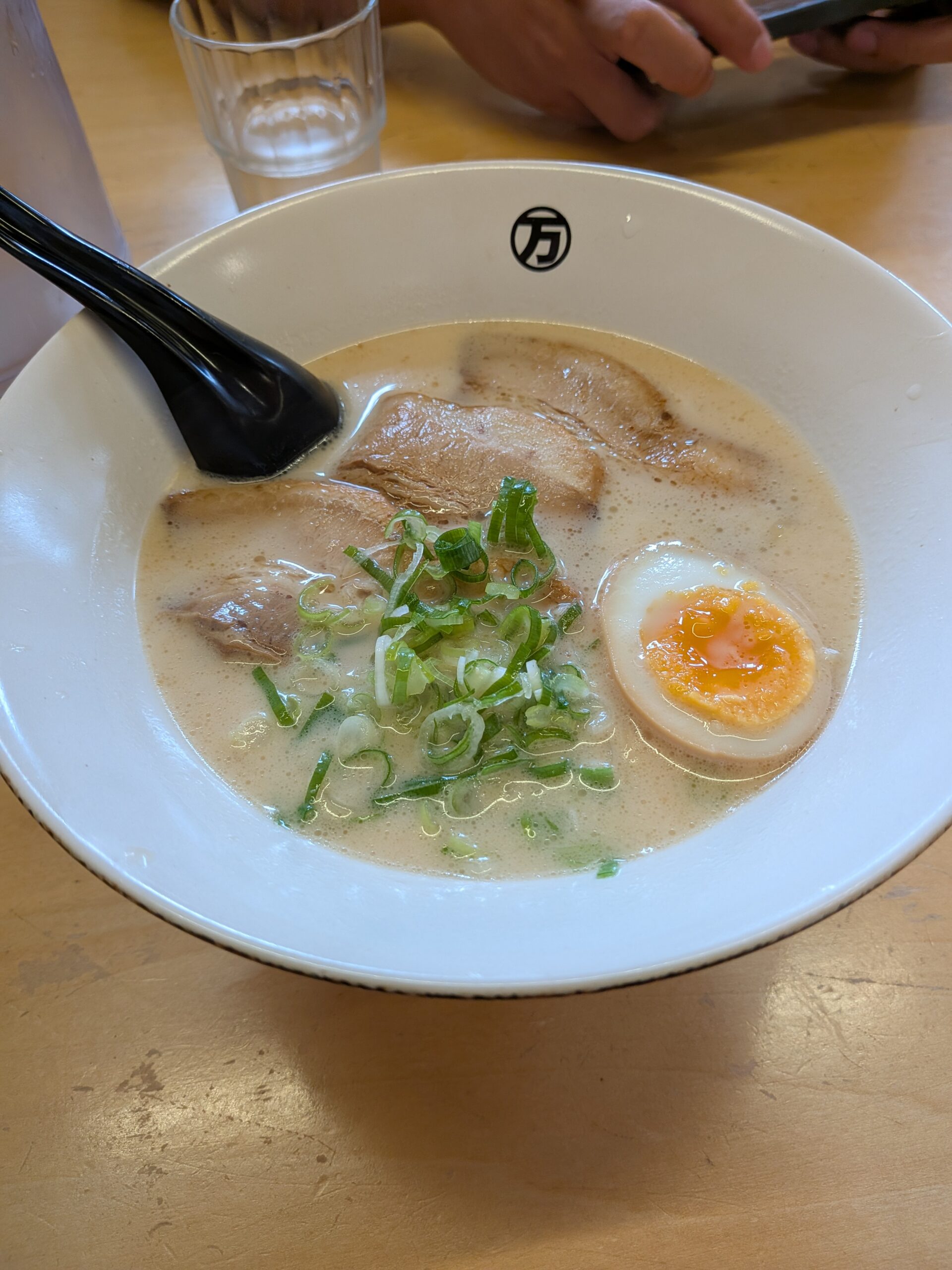 まる万ラーメン1