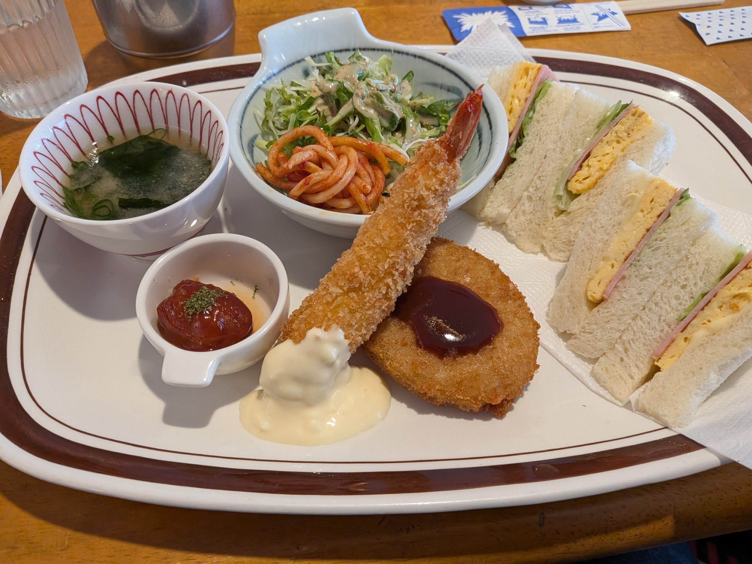 喫茶ノア・ハウス